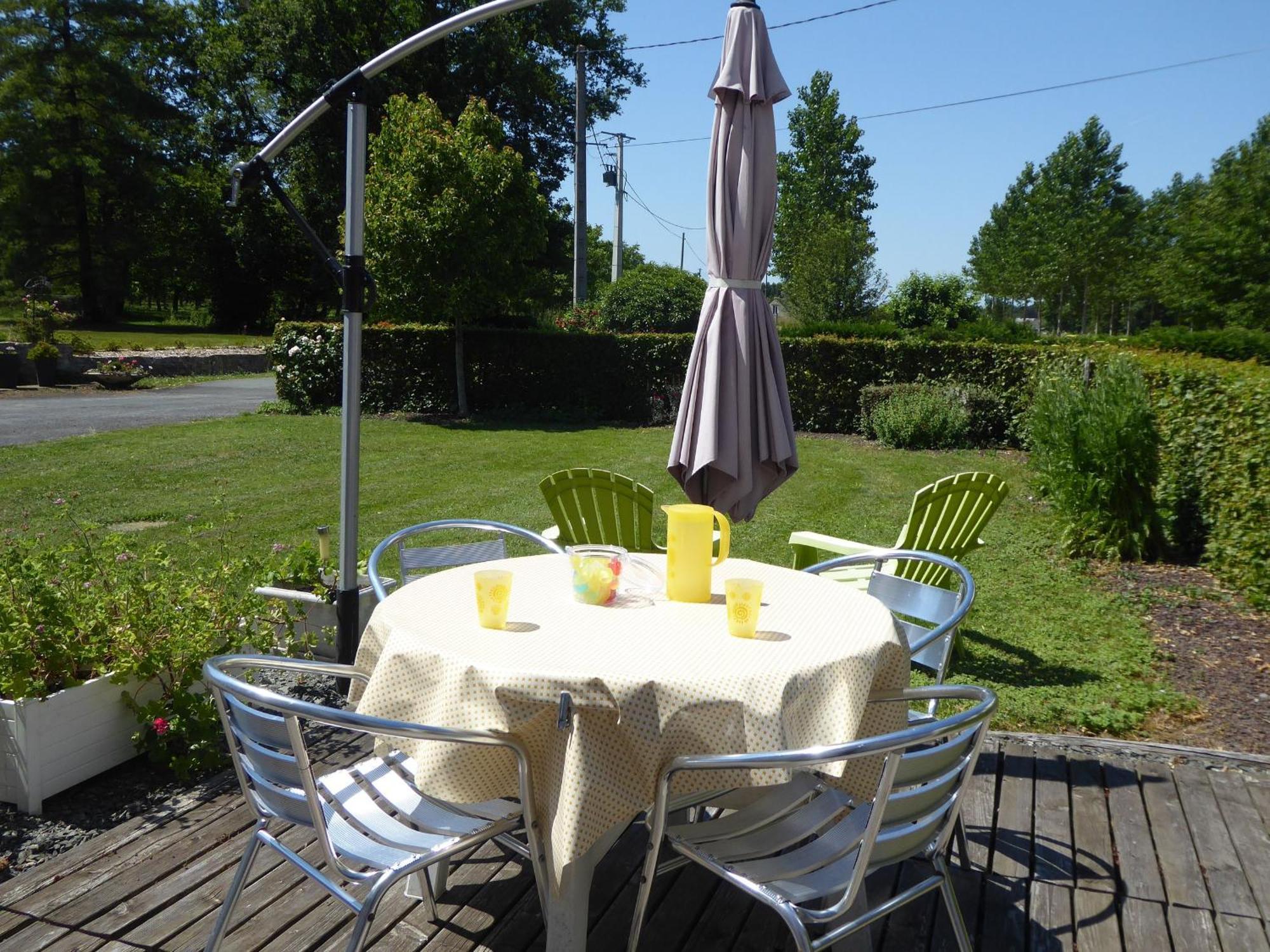 Gite Champetre Avec Piscine Chauffee, Cheminee, Et Terrasse En Plein Sud - Fr-1-410-131 La Chapelle-aux-Choux Екстер'єр фото